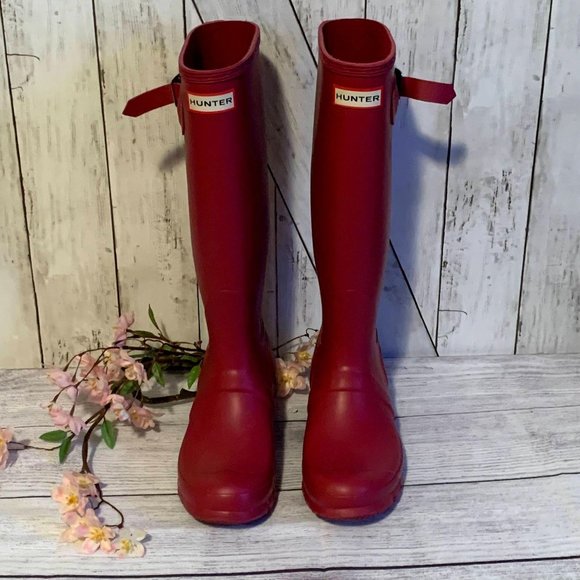 HUNTER Original Tall Pink Rain Boots - Picture 1 of 9